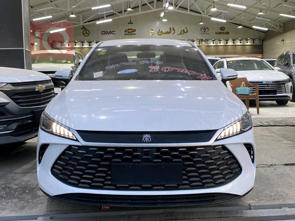 بی وای دی Qin Plus